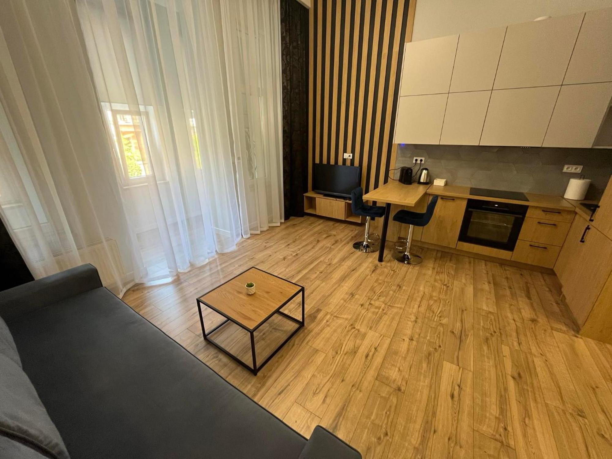Golden Premium Apartment Slowackiego, Centrum, Parking Kielce Exterior photo